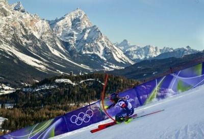 Mikaela Shiffrin en route to Olympics slalom gold