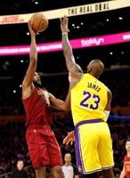 Cavs top Lakers in LeBron's first game at 40, Celtics crush Raptors