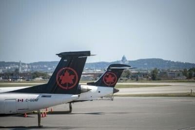 Air Canada planes on the tarmac in Montreal