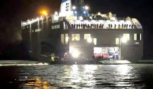 The passenger vessel was travelling from Jeju Island to the port city of Mokpo when it ran aground