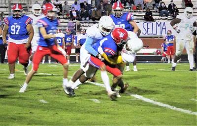 Selma Saints end playoff run with fall to St. Paul’s Friday night