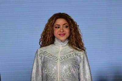 Shakira resumes world tour after Lima hospital stay
