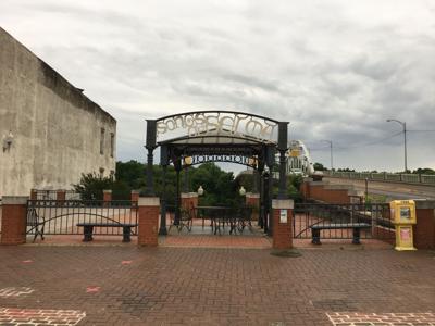 Council asks mayor for more progress on restaurant, Byrd school redevelopment