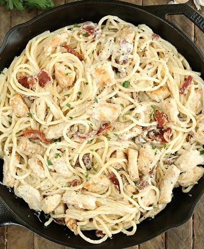 Recipe: Cream Cheese Bacon Chicken Pasta