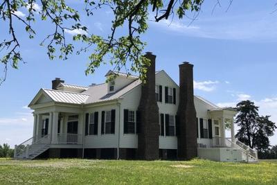 Historic house by Selma Dallas County Historic Preservation Society
