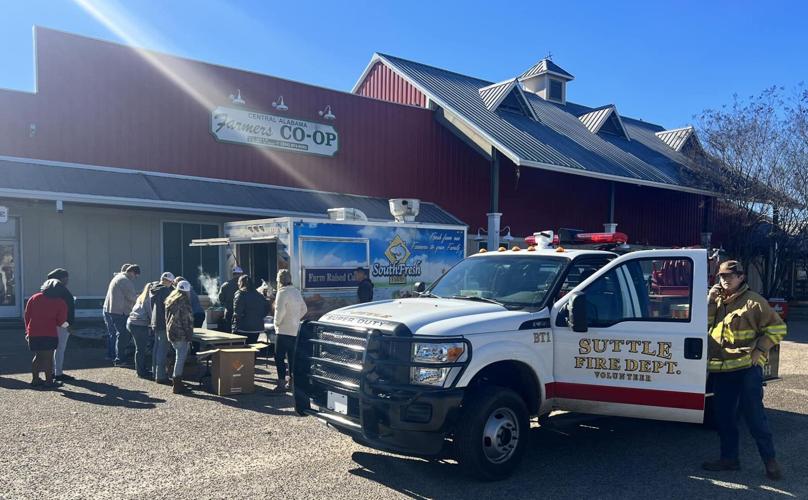 Good Samaritans from Selma and beyond have made a difference in tornado recovery efforts, photo gallery