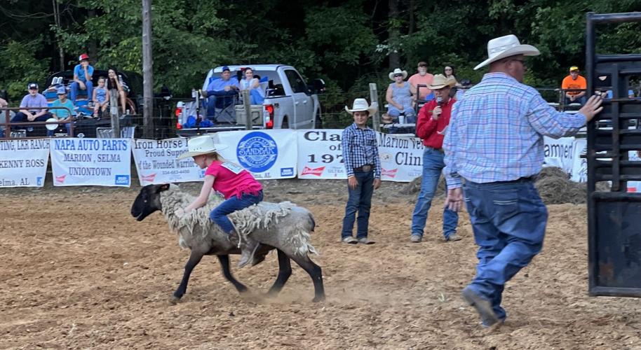 Marion Rodeo draws crowd to Perry County, photo gallery