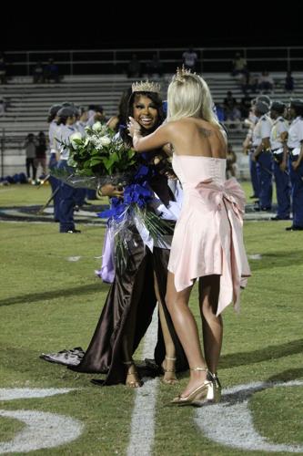 Kelsey James crowned by last year's queen