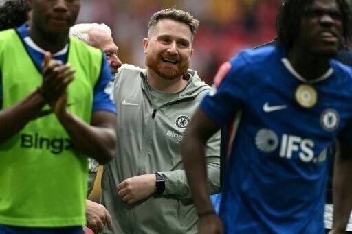 Chelsea celebrate their 1-0 win against Leeds in the FA Cup semi-finals