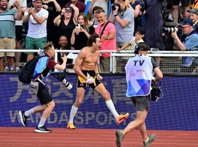 Duplantis increases pole vault world record to 6.28m