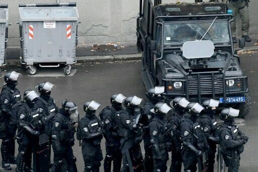 UN urged to probe sonic weapon allegedly used on Serbian protesters