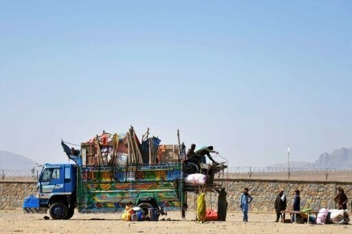 200,000 Afghans left Pakistan since deportations renewed