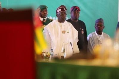 Nigeria president says end in sight for economic crisis
