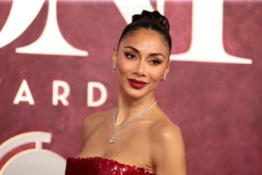 'Maybe Happy Ending' tops Broadway's Tony Awards