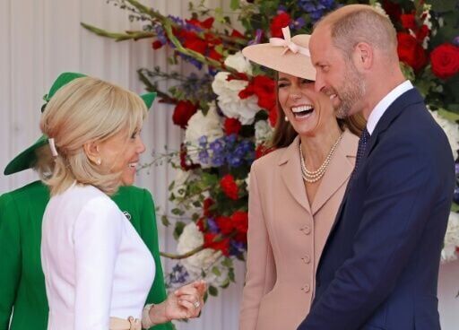 Kisses, handshakes: British royals host friendly state visit for French president
