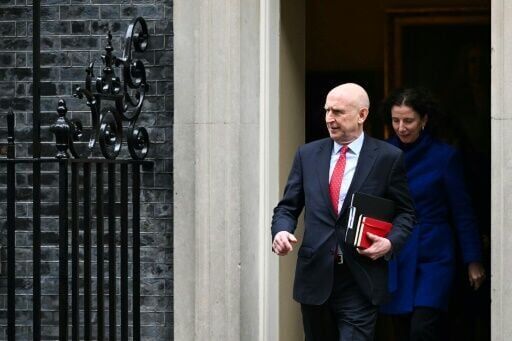 UK minister warns Putin as Royal Navy tracks Russian 'spy ship'