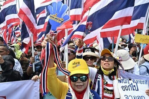 Thailand's 'Yellow Shirts' return to streets demand PM quit