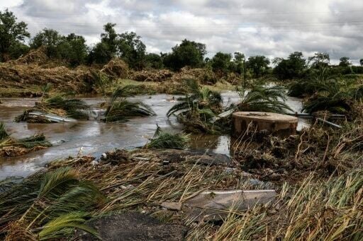 Heavy rains and storms have battered the two southern African countries for weeks, claiming more than 30 lives in South Africa's northeastern Limpopo and Mpumalanga provinces