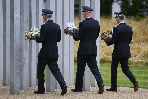 King hails 'spirit of unity' as Britain remembers 7/7 attacks