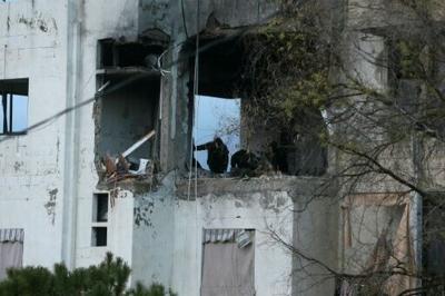 An Israeli airstrike damaged the third storey on an apartment building in the Lebanese city of Sidon, reportedly killing one person