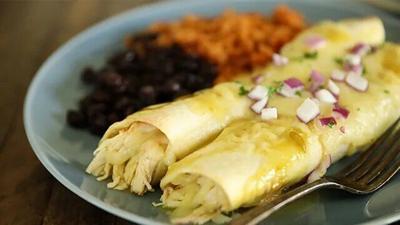 Recipe: Creamy Chicken Enchiladas