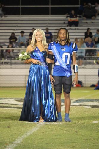 Adalyn Lindsey, escorted by Jeffery Henderson III