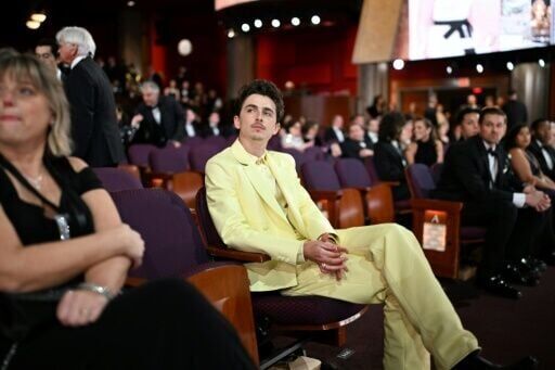 Paris Fashion Week kicks off with big designer debuts expected