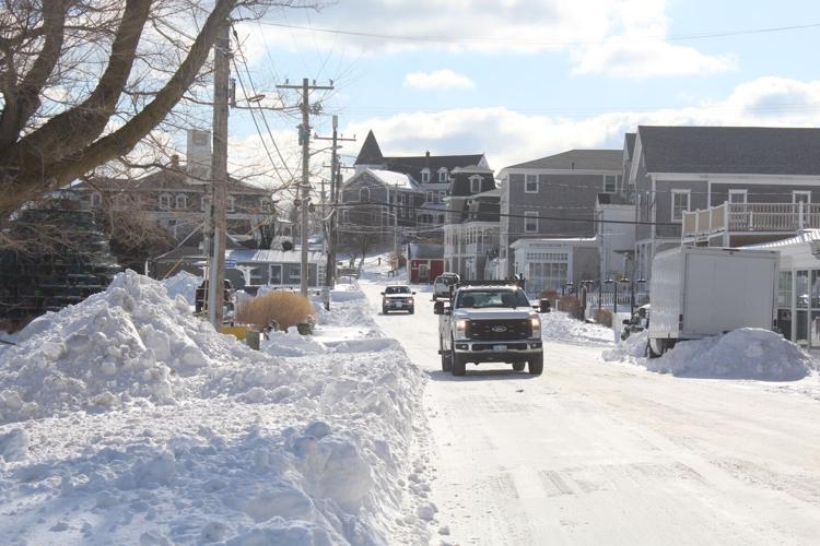 Island still digging out days after storm | News | blockislandtimes.com