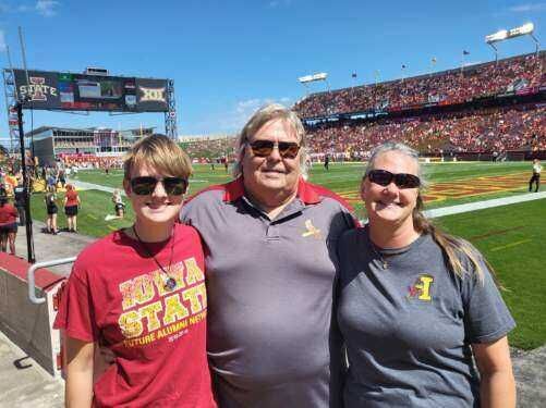 Betsy Davison and family.jpg