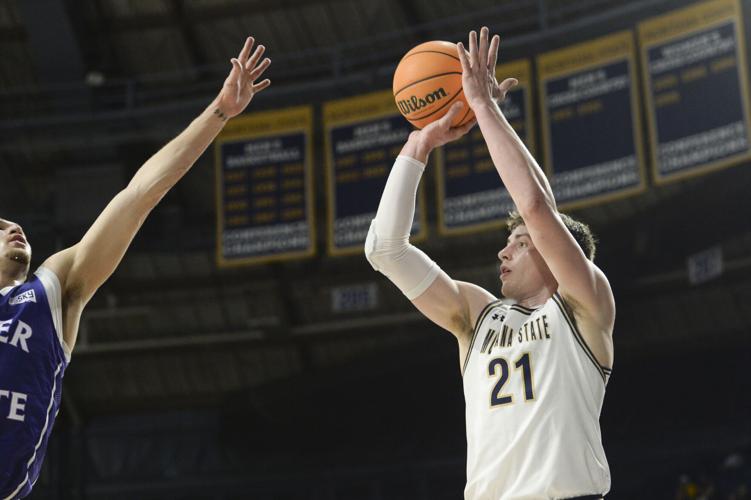 Photo Gallery Montana State vs. Weber State men's basketball Gallery