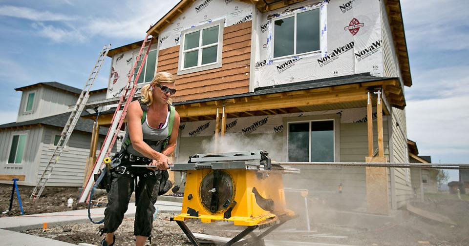 Bozeman planning department sets oneday record for building permit