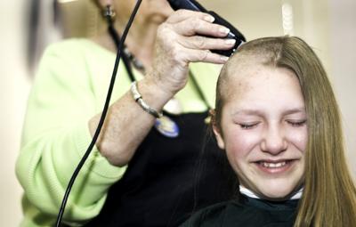 Chipper to shave head for cancer fundraiser
