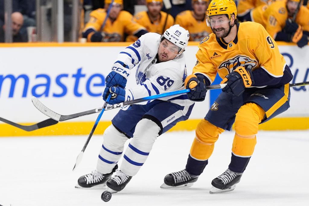 Luke Evangelista breaks 3rd-period tie in Predators' 5-3 victory over the Maple  Leafs | Sports | bozemandailychronicle.com