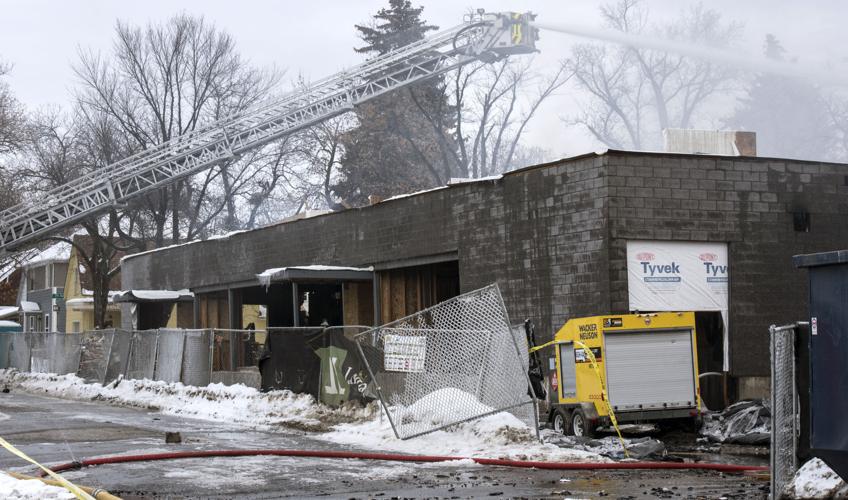 Fire torches fourstory apartment building under construction in