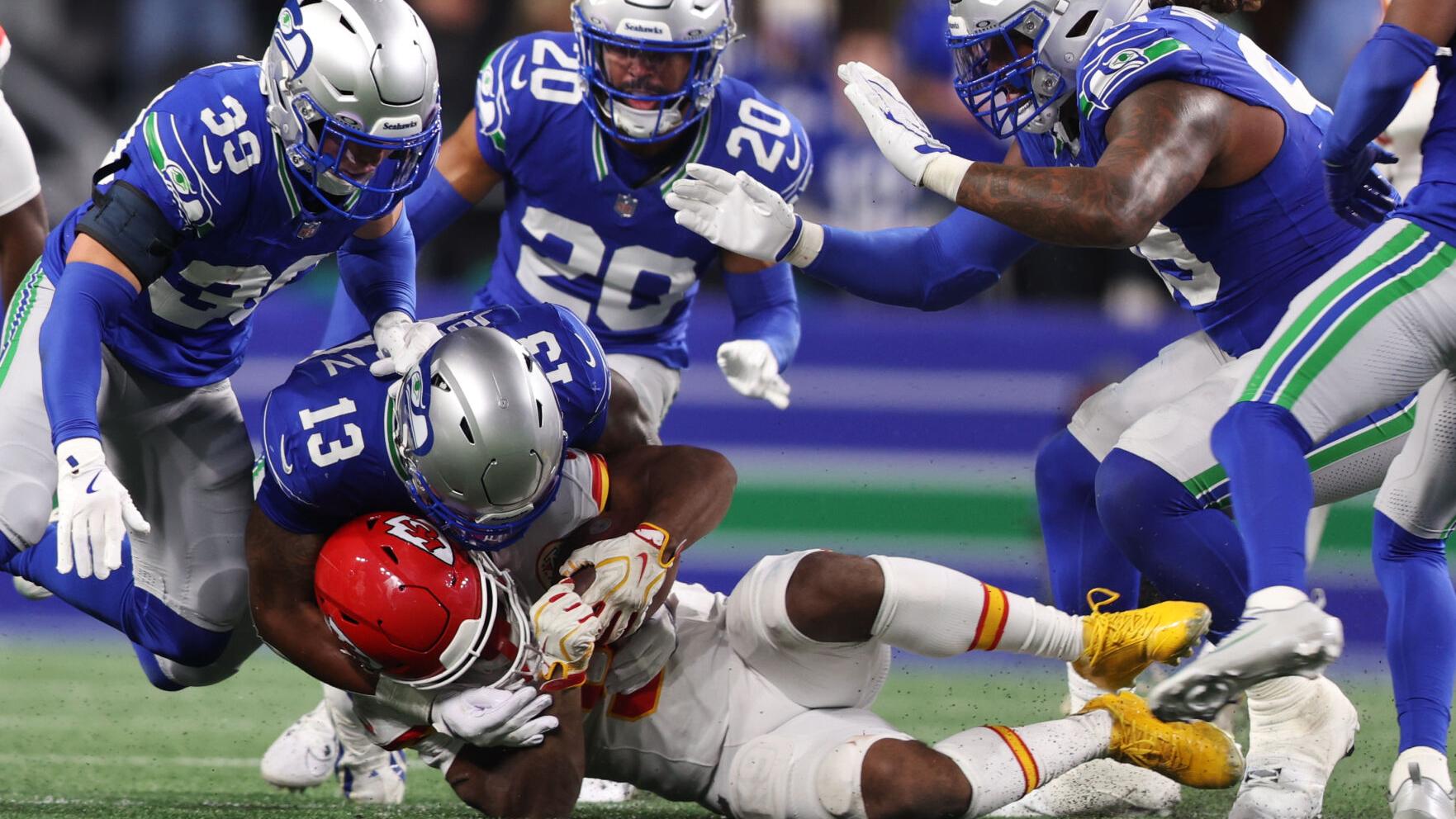 Chiefs running back Kenneth Walker struggles against Seahawks in Seattle return