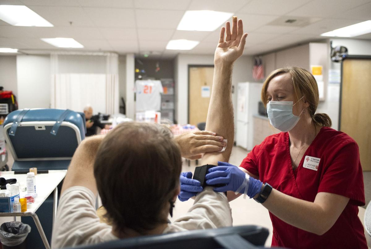 Cats And Griz Compete To Donate More Blood Amid Nationwide Shortage Health Bozemandailychronicle Com