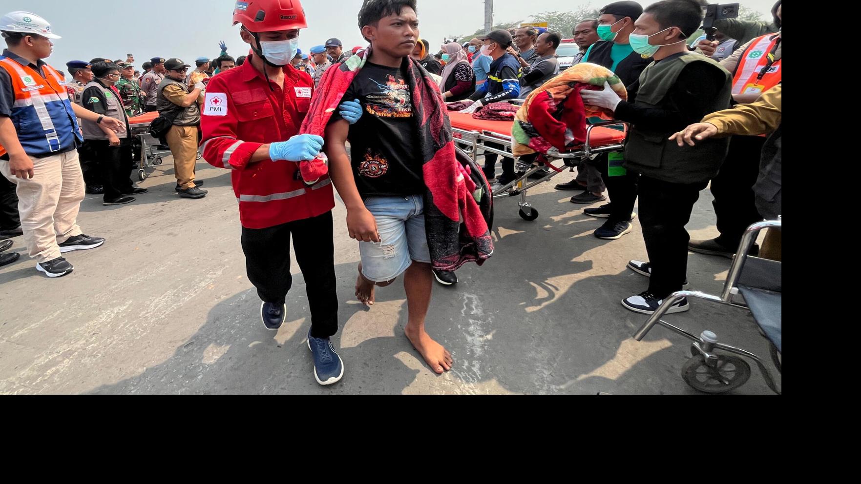 Indonesian divers recover 3 bodies from capsized ferry as salvage ...