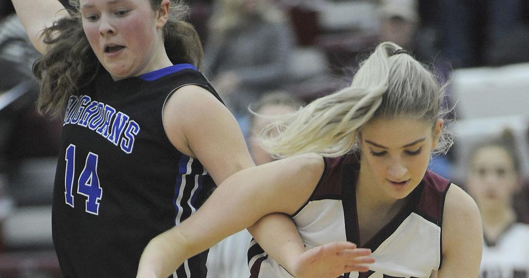 Kiersten Read Manhattan Christian girls win divisional consolation, force challenge ...