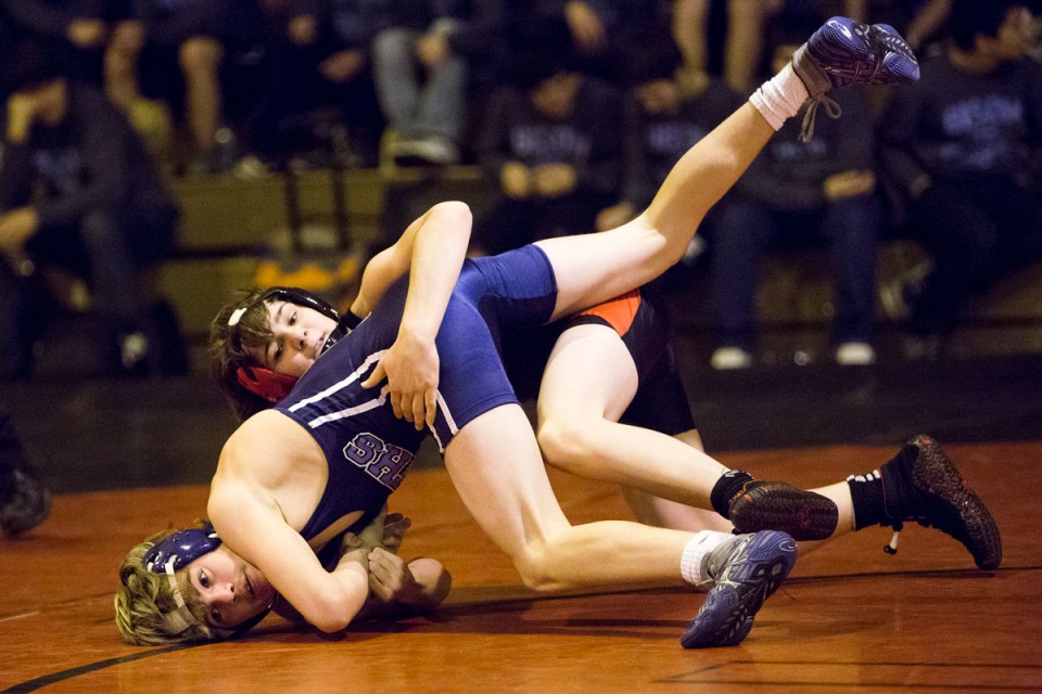 Hawks fall 37-30 to Great Falls in season-opening dual match | Prep ...