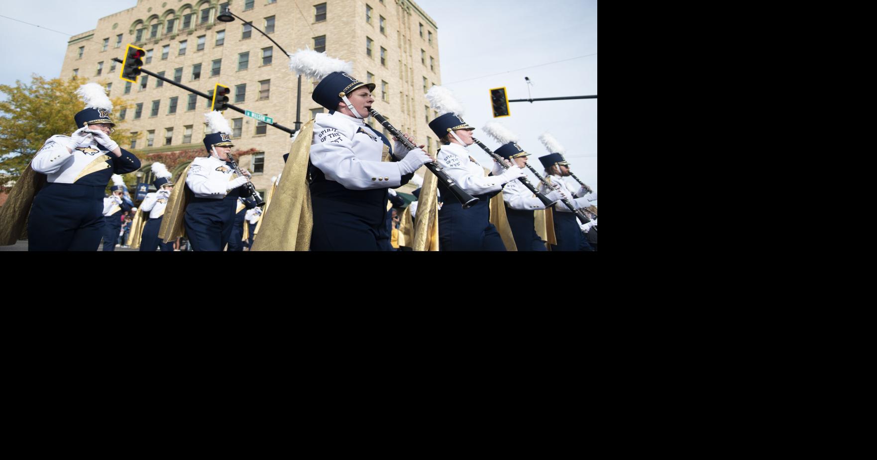 Photo Gallery MSU parade Gallery