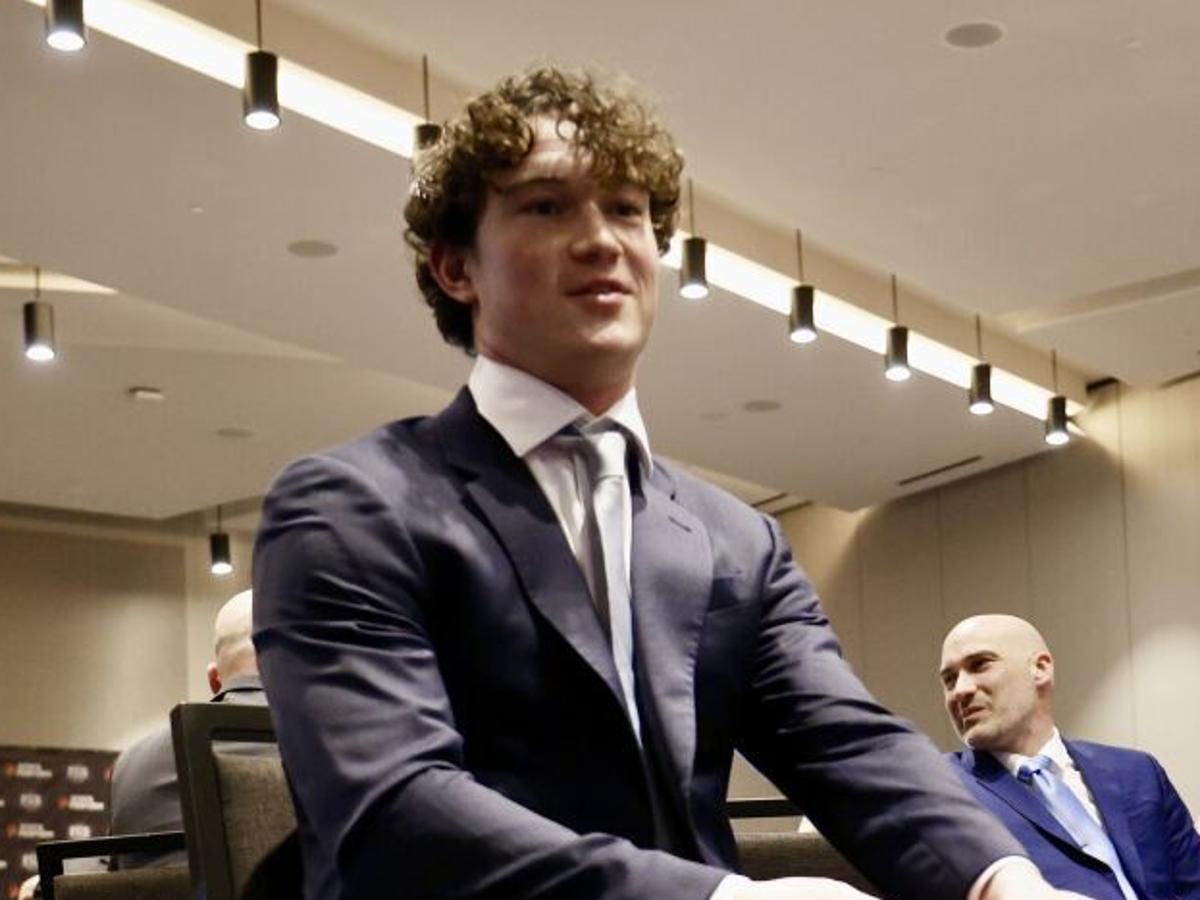 Tommy Mellott of Montana State wins 2024 Walter Payton Award | News | bozemandailychronicle.com