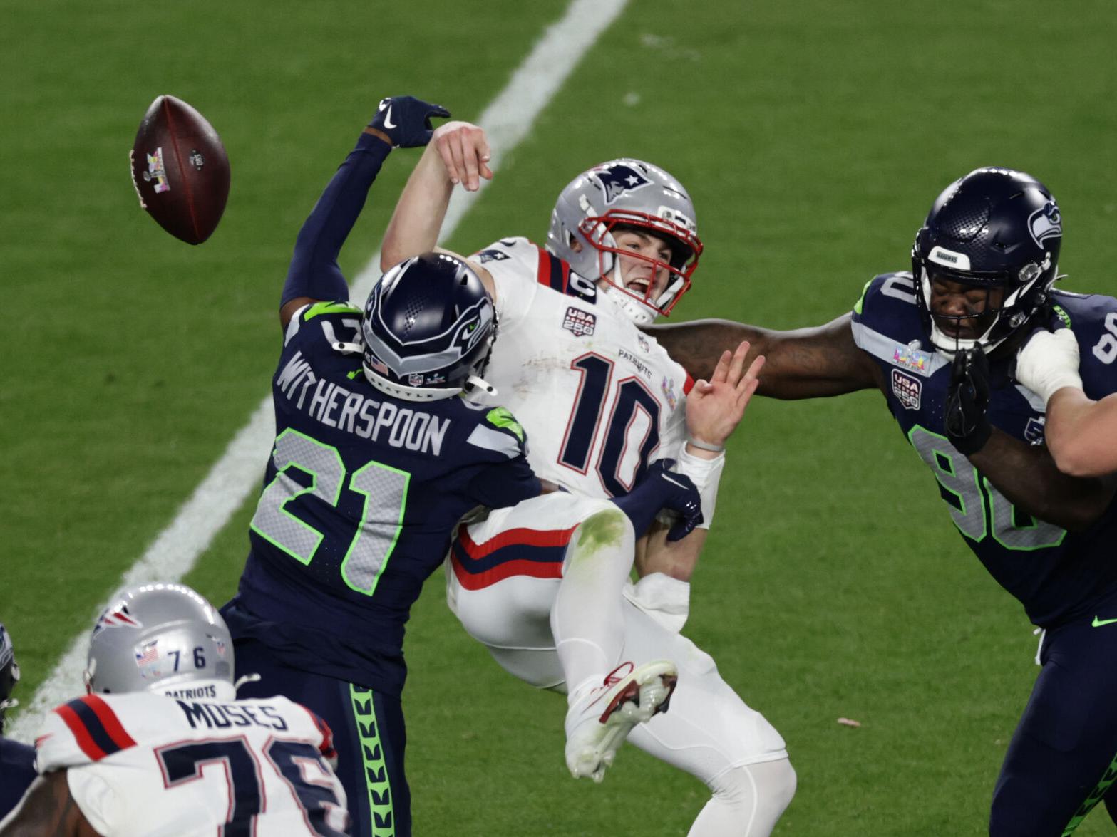 Patriots' Maye turns ball over 3 times while hounded by ...