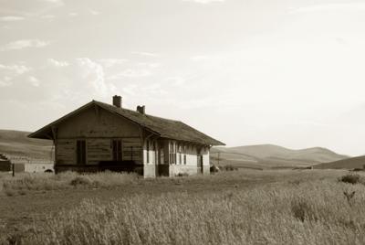 Bozeman Man S Book Will Showcase Montana S Historic Railway Depots