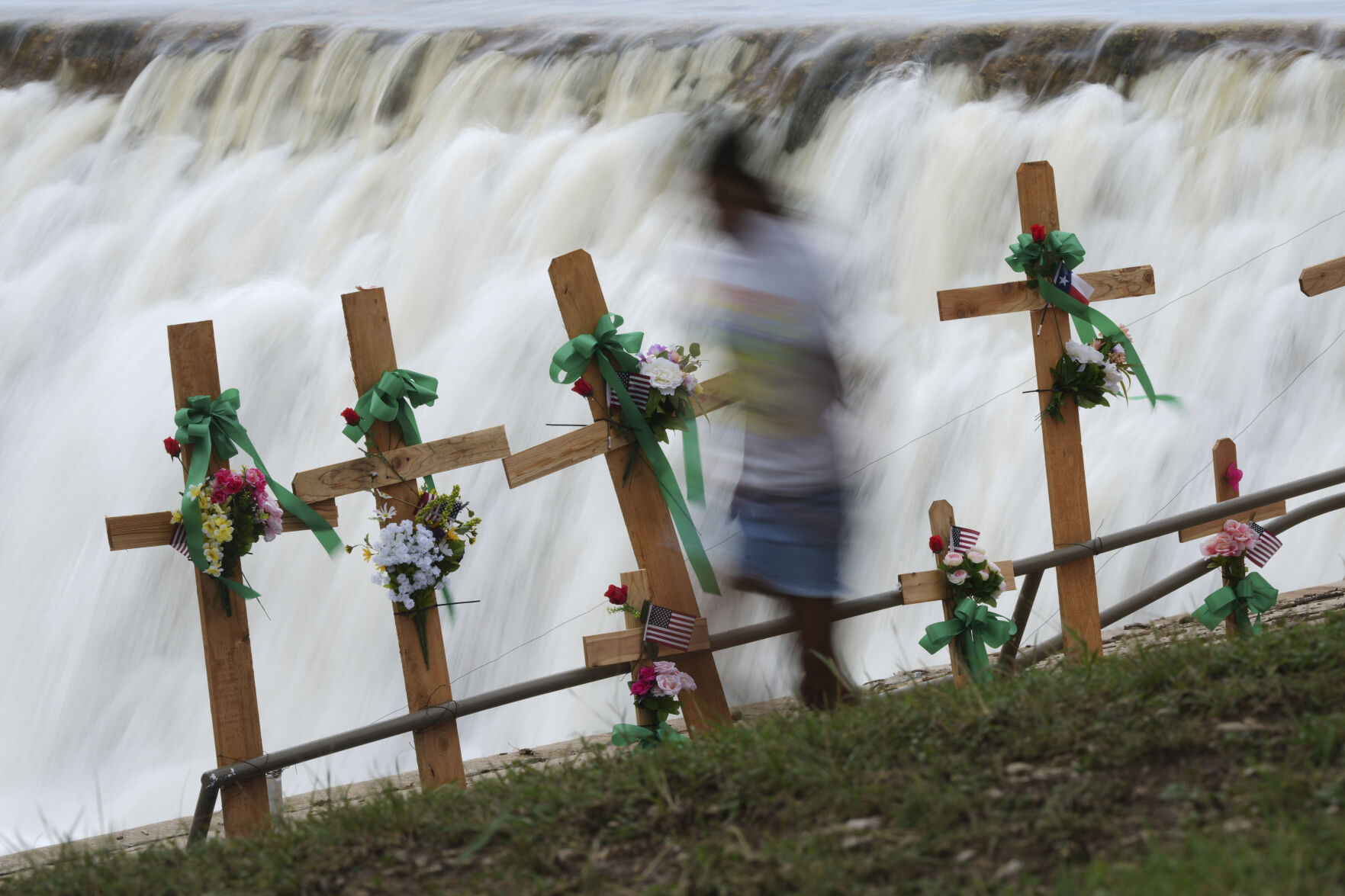 Search for Texas flood victims - 68748958cc3b1.image