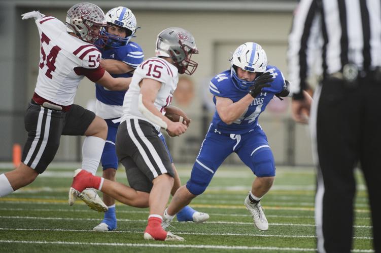 Defense, running game leads Gallatin to big quarterfinal win over