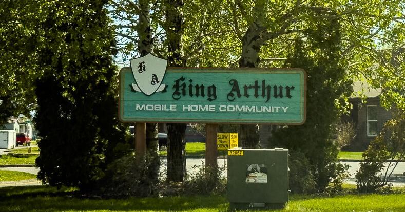 ‘I’m a happy guy’: Gary Oakland finalizes mobile home parks sale as tenants strike to stay