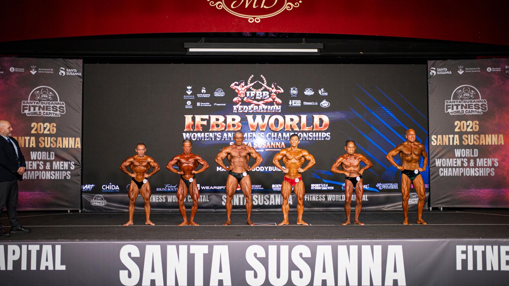 At 90, Japanese bodybuilder is still competing, in photos
