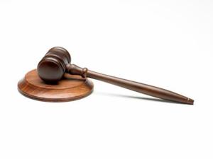 Man gets prison term for sexual relations with underage teen girl