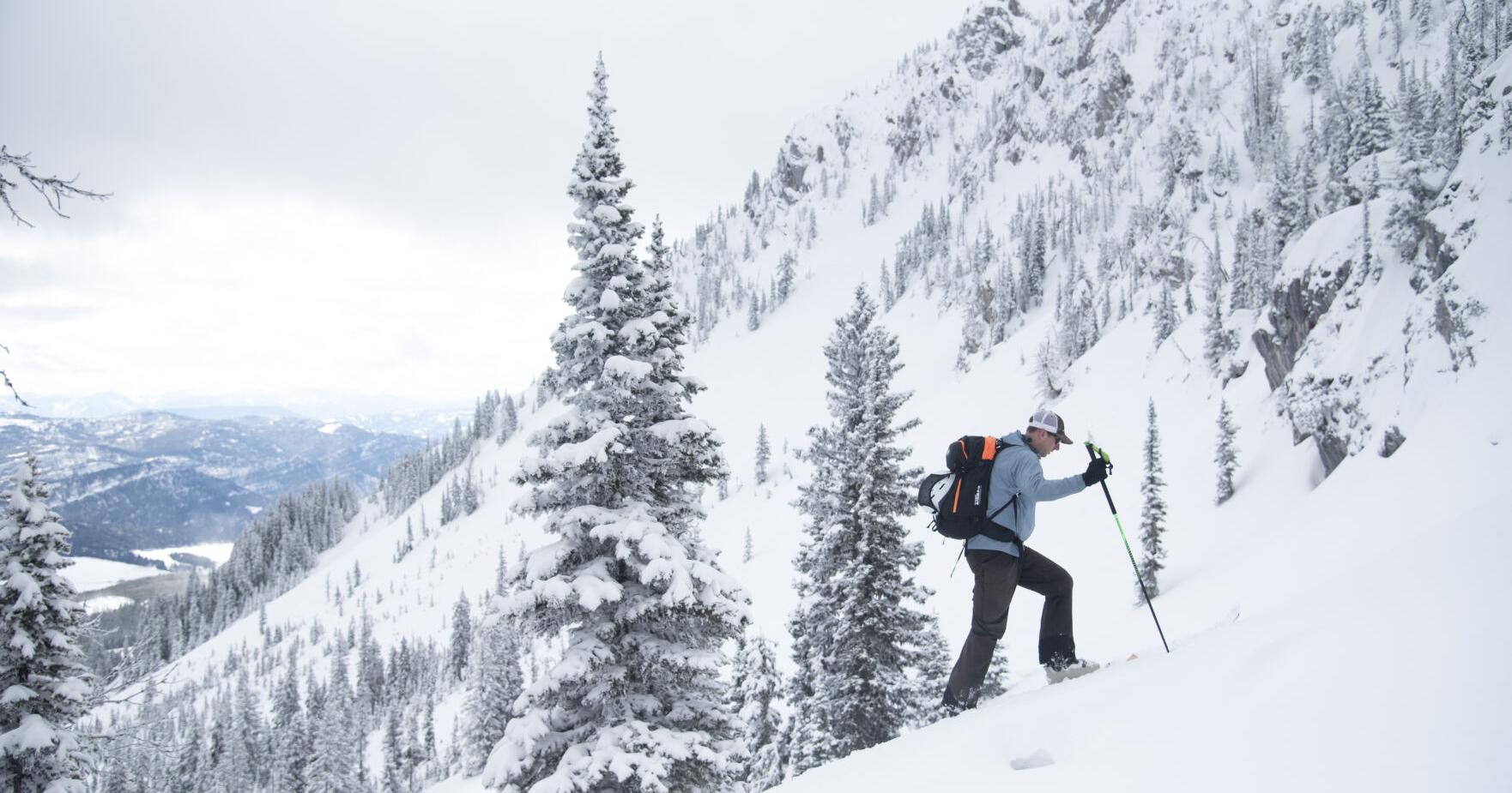 'Avalanche after avalanche': A look at our snow safety experts in an unusual year | News - Vimarsana News