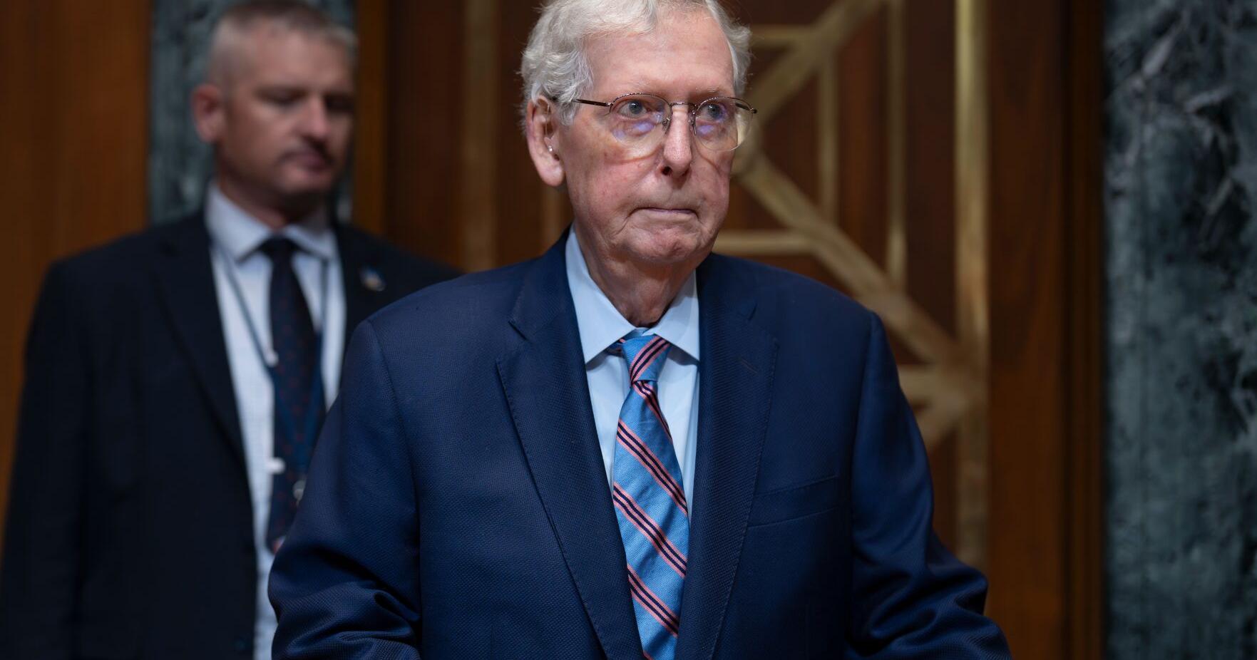 Kentucky Gov . Andy Beshear asks Sen . Mitch McConnell to give a public update on his condition